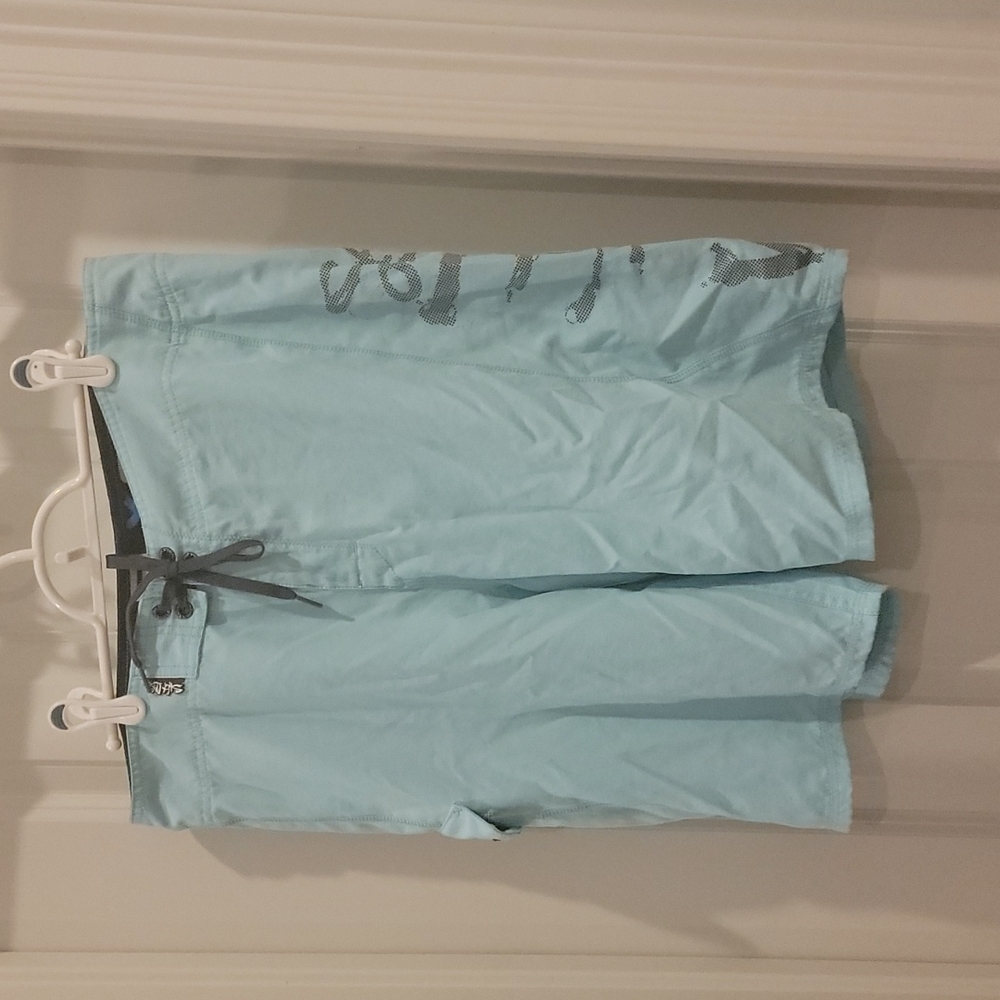 Salt life mens swim trunks. Size 32